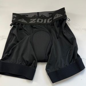 Kids padded cycling shorts never worn size medium 9/10